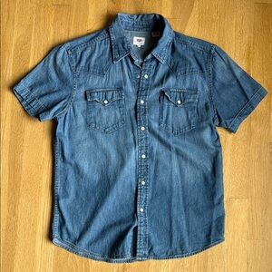 Levi's Denim Pearl Snap Button Down Shirt